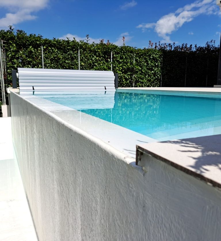 Piscina visualizada de cerca